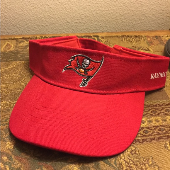 buccaneers visor